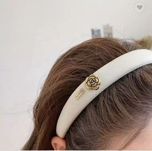 Load image into Gallery viewer, Camellia Headband, Camellia Hair Accessory, Korean Style Headband, Camellia Gift for her
