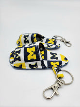 Load image into Gallery viewer, University of Michigan Key Chain, Michigan Keyring, Wolverines Keychain, Michigan Key
