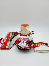 Load image into Gallery viewer, 49ers Gift Set, 49ers Kitchen Set, 49ers Cutlery Set, 49ers, San Francisco 49ers
