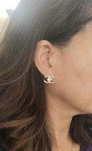 Load image into Gallery viewer, Cubic Stone C Earrings
