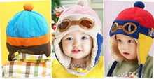 Load image into Gallery viewer, Aviator hat, Kids pilot hat, Aviator beanie, Kids winter hat
