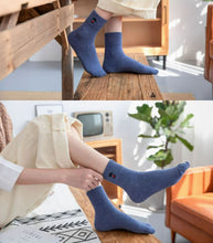 Load image into Gallery viewer, 6 Pairs-Funny Face Ankle Socks
