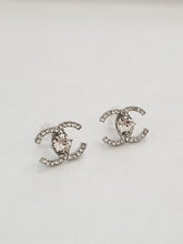 Load image into Gallery viewer, Cubic Stone C Earrings
