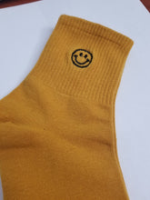 Load image into Gallery viewer, Smile Sport Ankle Socks
