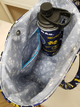 Load image into Gallery viewer, University of Michigan Tumbler Holder Bag, Wolverines Bag, U of Michigan Bag
