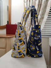 Load image into Gallery viewer, University of Michigan Tumbler Holder Bag, Wolverines Bag, U of Michigan Bag
