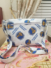 Load image into Gallery viewer, Hand made Golden State Warriors Crossbody Bag, Warriors Messenger Bag, Warriors Purse
