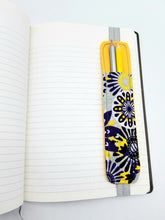 Load image into Gallery viewer, Bookmark pencil case, Bookmark pen holder, Bookmark band, Pencil case band, Fabric bookmark, Cotton bookmark
