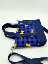 Load image into Gallery viewer, University of Michigan Bag, Wolverines Bag, University of Michigan Crossbody, Michigan bag
