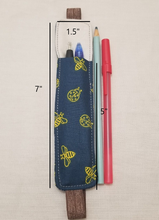 Load image into Gallery viewer, Bookmark pencil case, Bookmark pen holder, Bookmark band, Pencil case band, Fabric bookmark, Cotton bookmark
